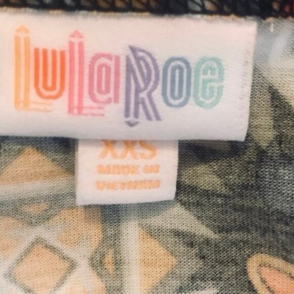 𝅺NWT  LuLaRoe Disney’s Donald Duck Carly - Picture 5 of 5